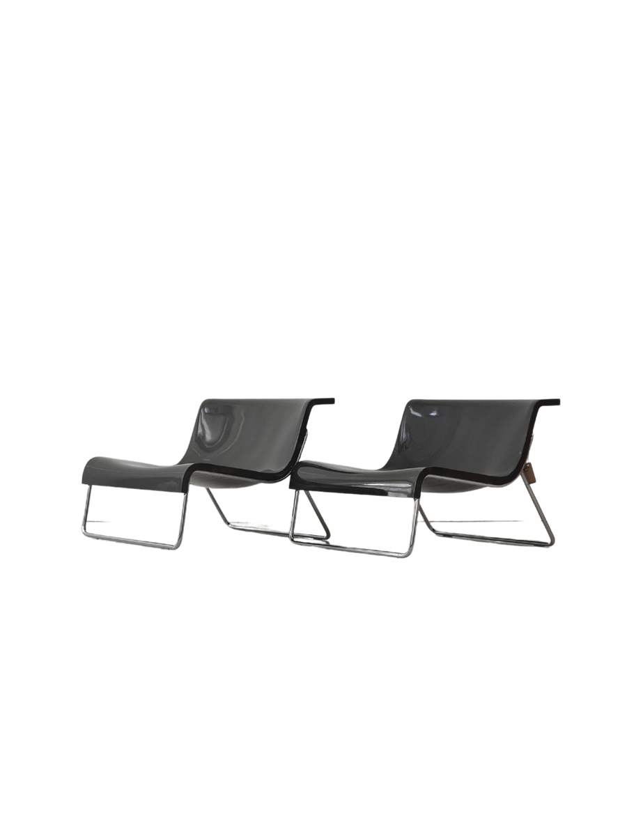 Kartell Form Lounge Chair by Piero Lissoni (Dark Grey, up to 2ea) 모이아띠