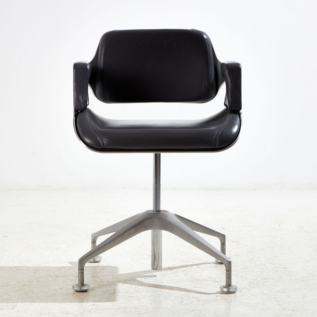 SILVER CHAIR BY HADI TEHERANI FOR INTERSTUHL – 모이아띠