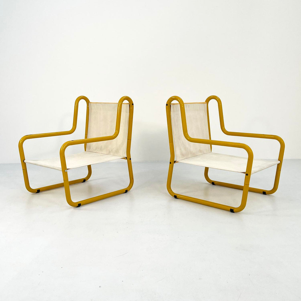 Pair of Yellow Garden Chairs by Aldo Barbieri, 1980s 모이아띠