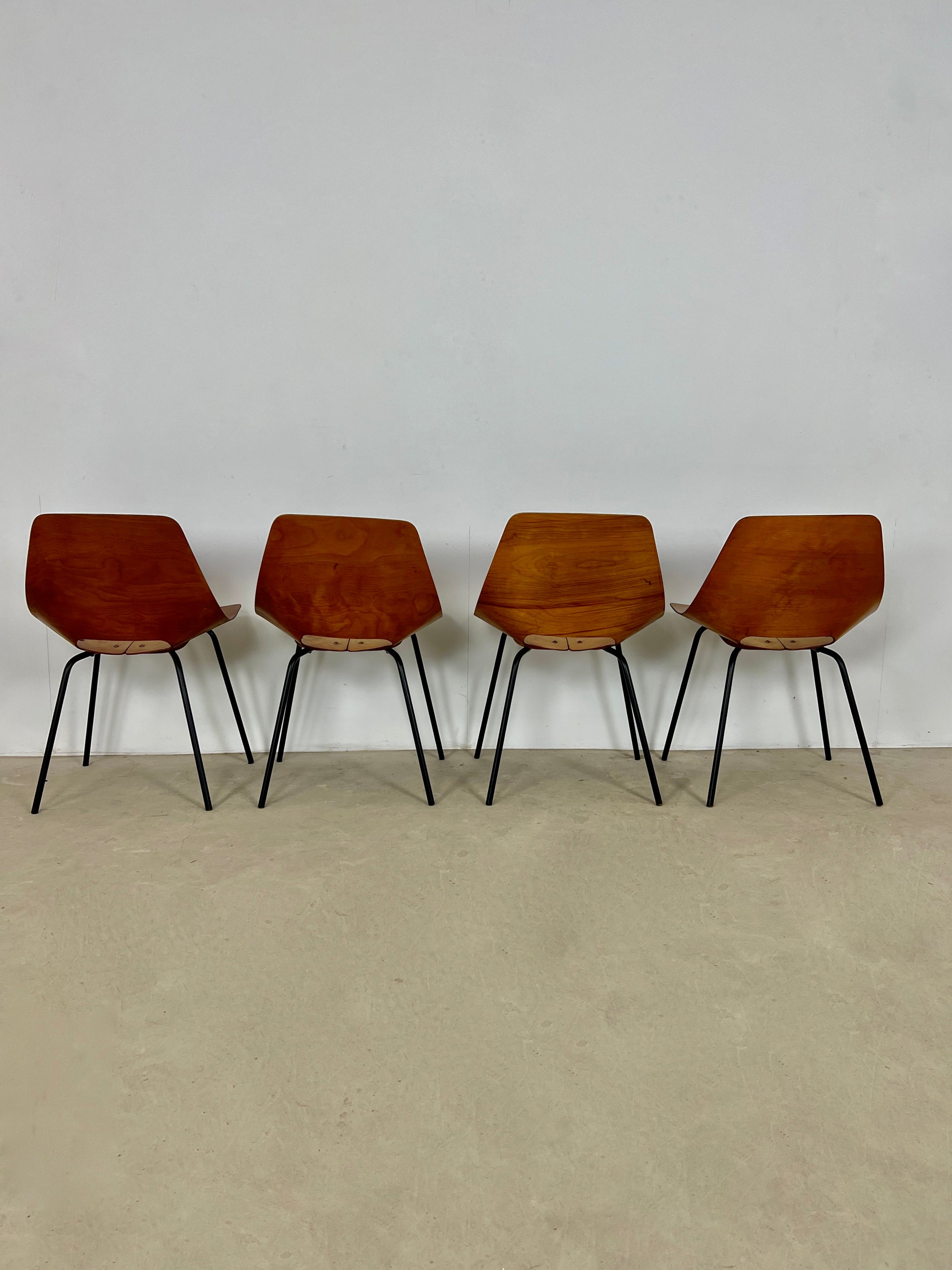 Tonneau Chair by Pierre Guariche for Steiner, 1950s – 모이아띠